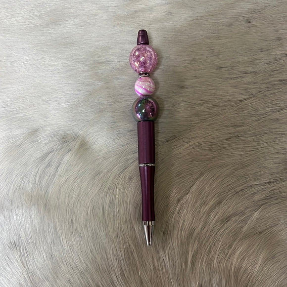 Light Purple Crackle Beaded Pin