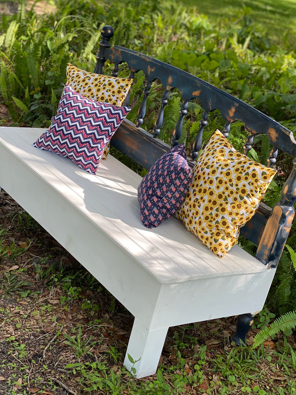Bench w/ Throw Pillows