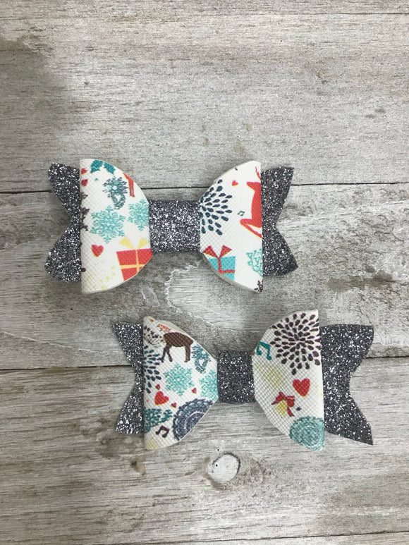 Reindeer Pigtail Set