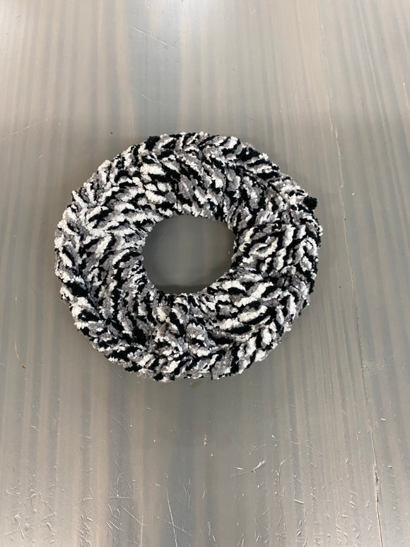 Knit Scrunchie