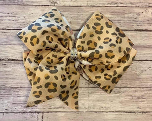 Leopard Bow