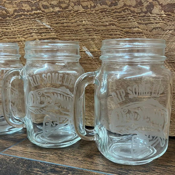 Rip Some lip bass etched glass cup